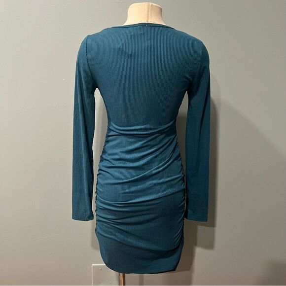 NWT Ultra Flirt Ink Blue Ruched Cutout Bodycon Dress Size Large - Picture 4 of 7